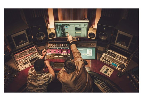 Echo Harmony Studios - Precision Voice Mixing for Unmatched Clarity.