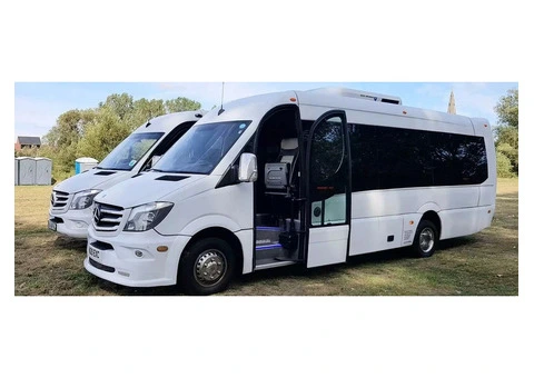 Explore Bristol Together: Effortless Group Travel with Minibus Hire
