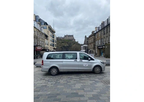 8-Seater Minibus for Edinburgh Airport