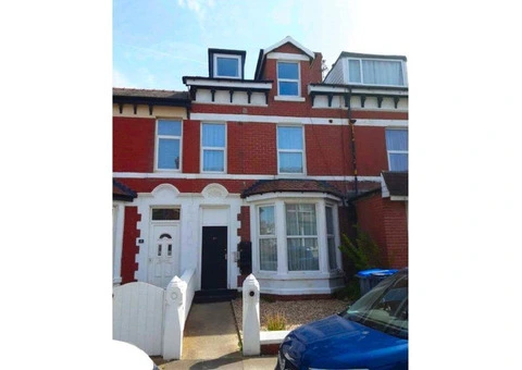 Stratford upon Avon Fire Risk Assessments by M6 Fire Safety Holiday Lets from £195.00 - 9/30