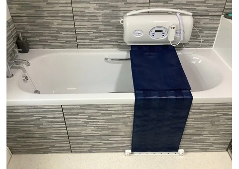 Discover Freedom and Comfort with Bathlifts for the Elderly and Less Able People in the UK!