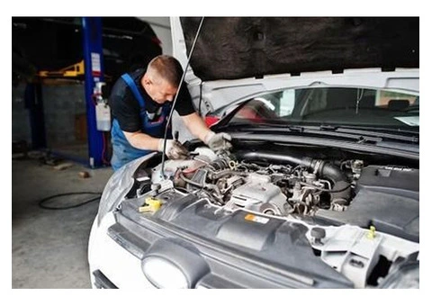 Redford Garage: Where Automotive Excellence Meets Customer Satisfaction - 2/4