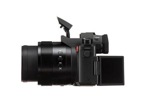 Leica V-Lux 5 Digital Camera - 14/23