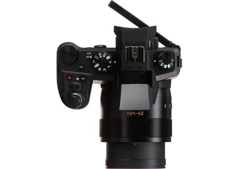 Leica V-Lux 5 Digital Camera - 16/23