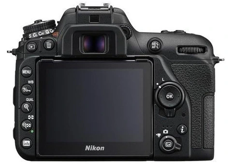 New Nikon D7500 20.9MP DSLR Camera - 1/4