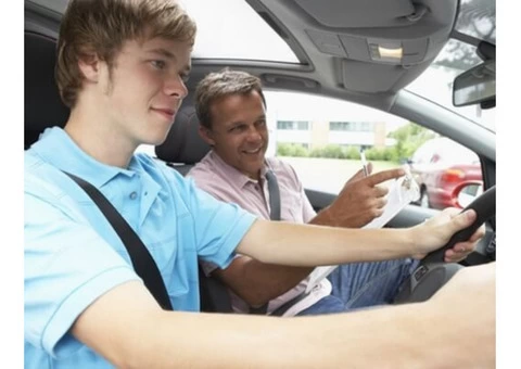 Get Automatic Driving Course in Swindon, UK - 1/7