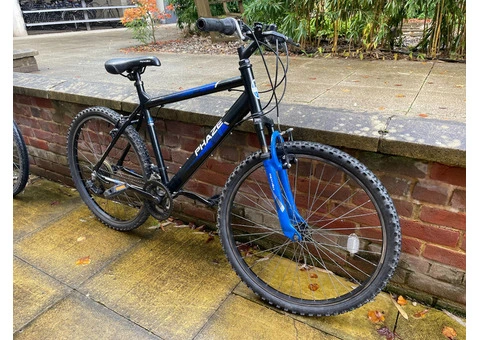 Black and Blue MTB Apollo