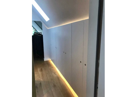 Innovative Fitted Wardrobes: Enhancing Your Living Experience