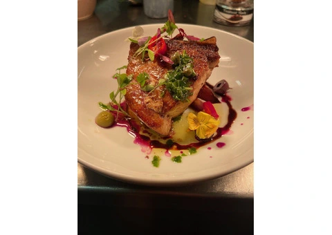 Pub and Food Restaurant in Milton, Cambridge UK - 1/3
