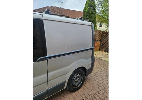 2005 vivaro 2900 crew cab - 7/10