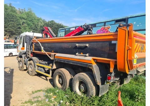 Hire an Eco-Conscious Green Waste Removal Service in Surrey