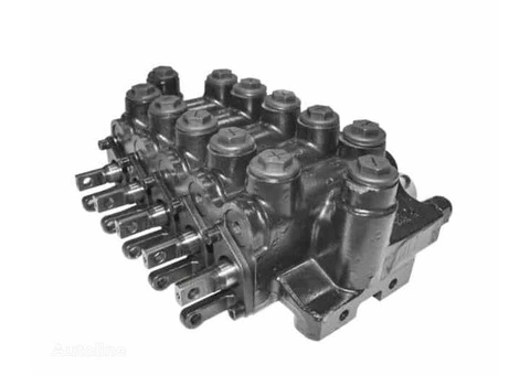519-1009 CAT Distributors excavator - 6/10
