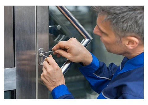 Locksmith Service in Earls Court