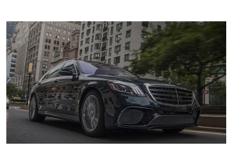 Executive taxi service in Bracknell - 3/4