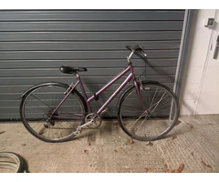 BYKE Ltd: Purple and Black Town Raleigh
