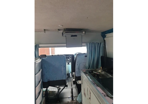 Campervan - 2/17