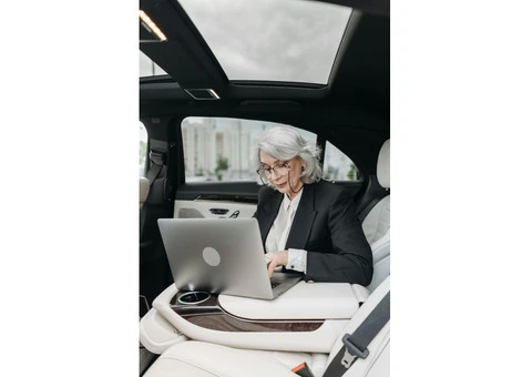 Chauffeur Service in London By JK Executive Chauffeurs - 2/3