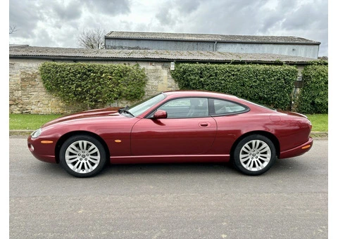 Jaguar XK8 4.2 Coupe - SALE! SALE! SALE! - 4/5