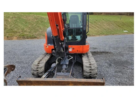 Kubota kx057-4 mini excavator - 2/13