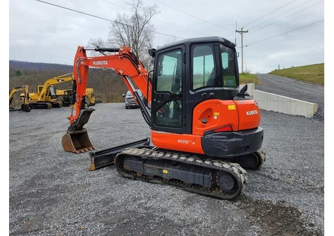 Kubota kx057-4 mini excavator - 9/13