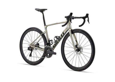 2024 Giant Defy Advanced SL 1 Road Bike ( PIENARBIKESHOP ) - 3/3