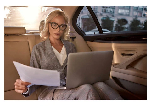 JK Executive Chauffeur Service - Offering Chauffeur Service in London - 2/2