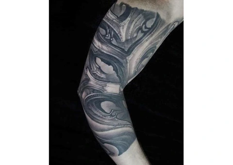 Custom Biomech tattooing for connoisseurs with Biomech Tattoos in Croydon - 3/7