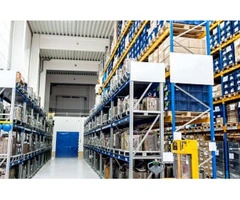 Shopfitting Warehouse: Tailored Retail Solutions Under One Roof