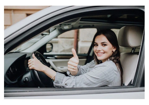 Explore the pinnacle of luxury travel with Mercedes S-Class Chauffeur services in London now!