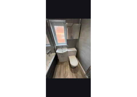 Bathroom fitters plumbing tiling - 1/20