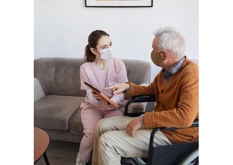 Live-In Care For Your Loved One - 2/3