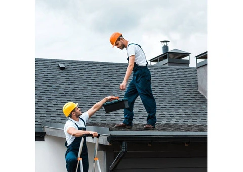 Key Advantages of Hiring Professional Roofers - 2/2