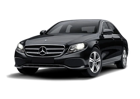 Explore London in Elegance with Mercedes E Class Rental