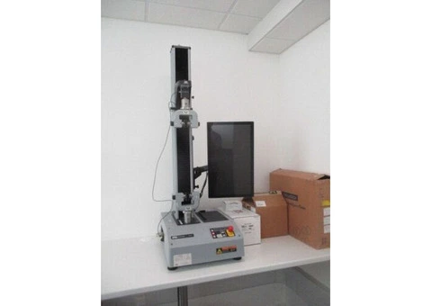 Instron 34SC-5 Single column materials testing system - 2/2