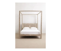 Tired of boring bedrooms? Luxury Handicraft has the answer!