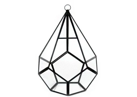 Elevate Your Decor with the FLORALCRAFT® Teardrop Terrarium - Black (h26 x w17cm)