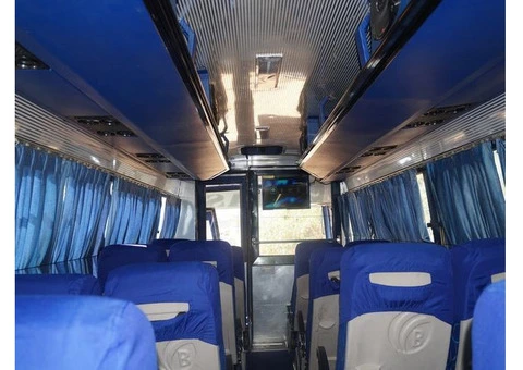 Minibus Hire for Groups Travel in Reading