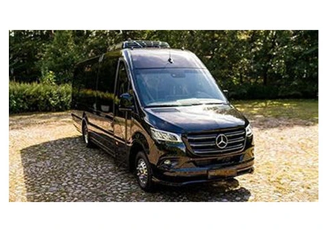 Reliable Minibus Hire in Liverpool: 8-70 Seater Options for Airport and Group Travel