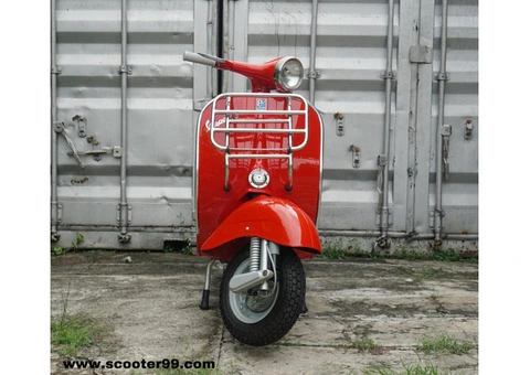 Vespa 150 Red - 3/3