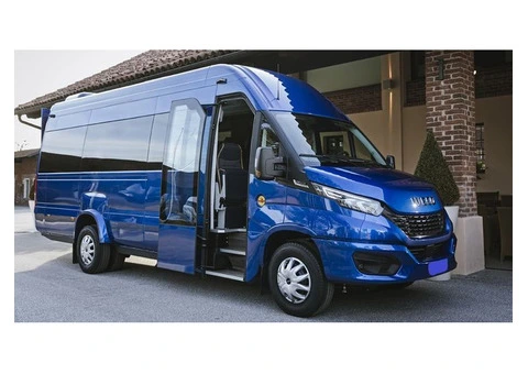 Minibus Hire Liverpool Airport Transfers