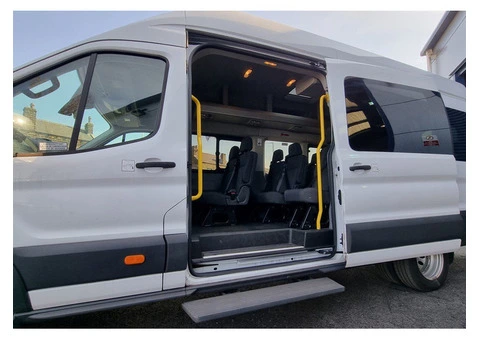 Airport Minibus Transfers Cardiff