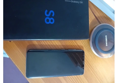 Samsung S8 phone - 3/4