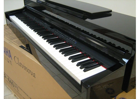 Yamaha clp 440