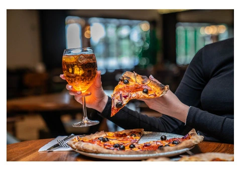 Authentic Italian Restaurant in Newport Pagnell - 5/7