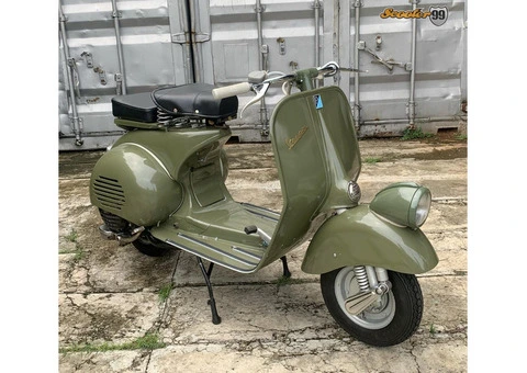 Vespa Faro Basso - 3/8