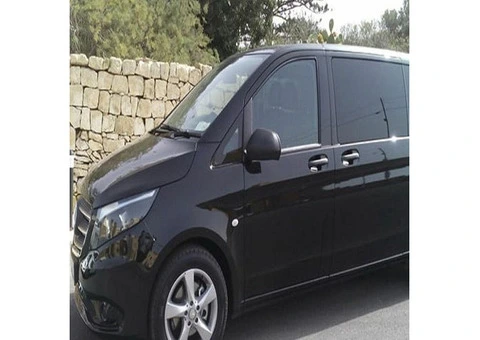 Why 9-Seater Vehicle Services in East London Are Ideal for Group Travel