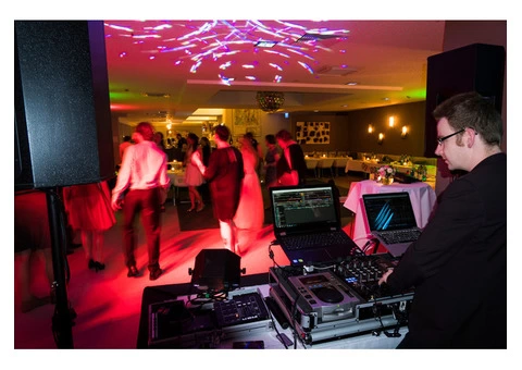 Enjoy best disco services with our mobile disco in Ipswich