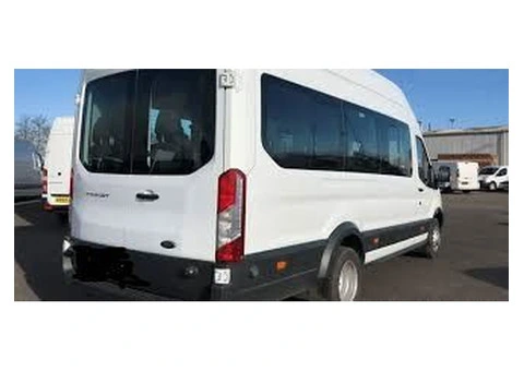 Minibus Hire in Edinburgh