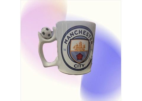 Personalized Football Mugs: This should show your team spirit!