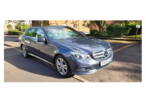 MERCEDES-BENZ E CLASS  2.0 E200 SE SALOON 4DR PETROL - RARE MANUAL TRANSMISSION - 1/29
